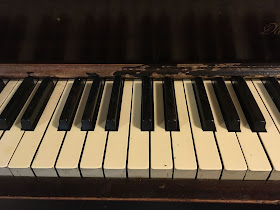 When is Best not Better, Image of Old Piano Keys