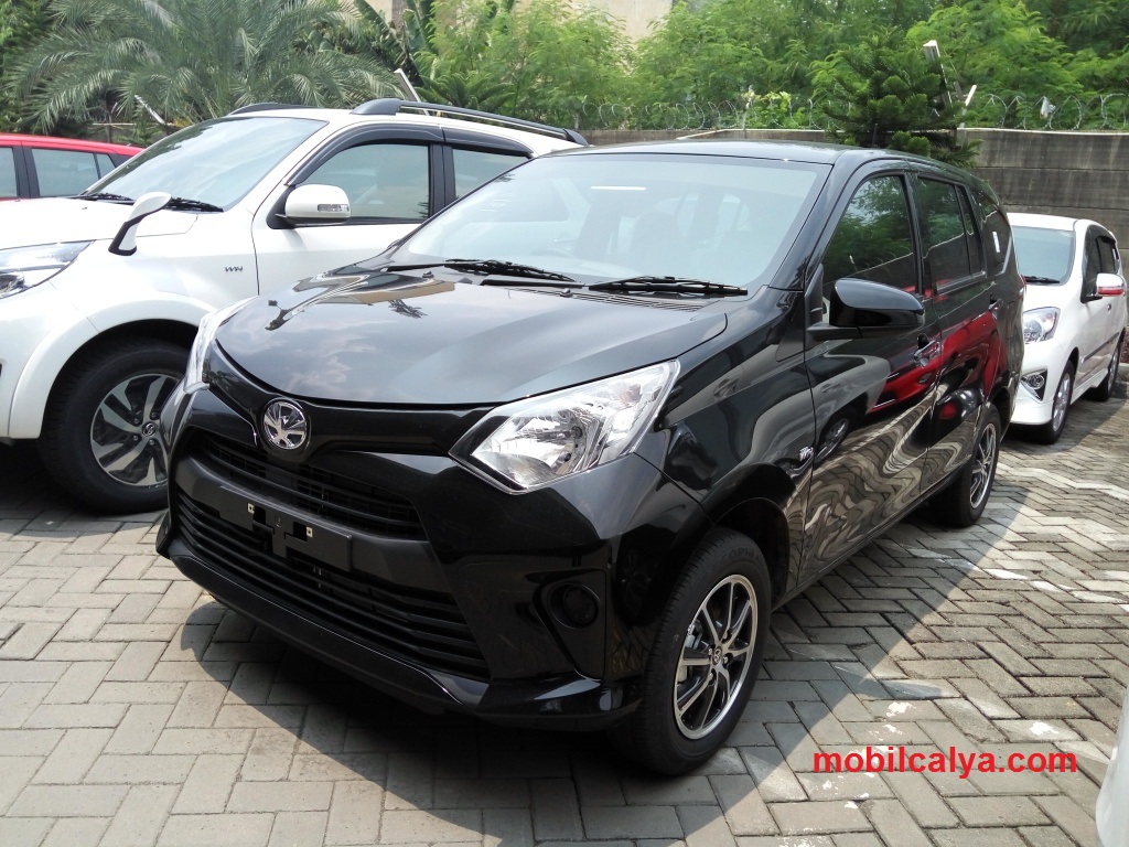Gallery Gambar Foto Dan Video Toyota Calya Warna Hitam Black