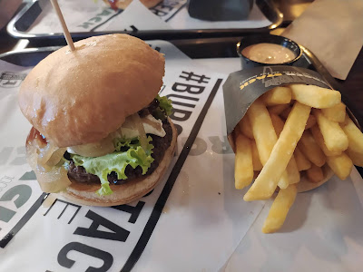 Hamburguesa Burger Stack en la ciudad de Manizales