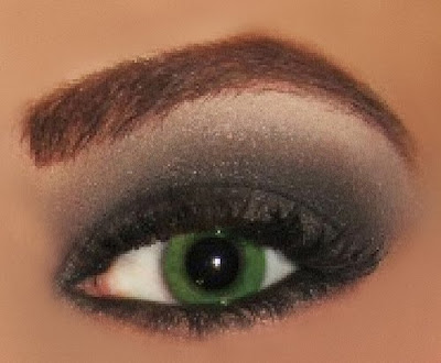 Smokey Eye Make Up