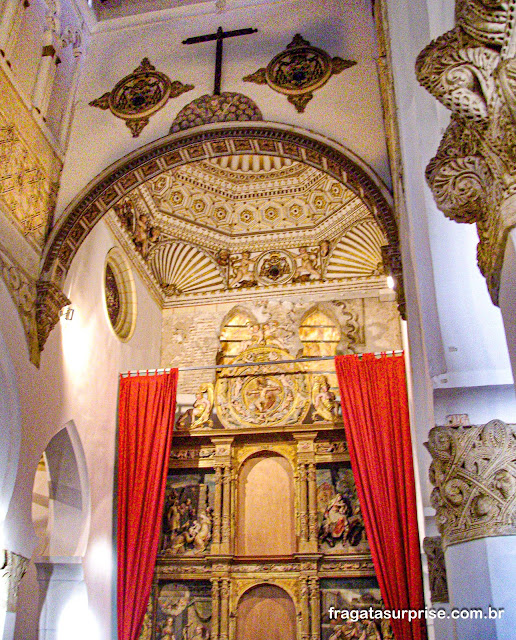 Sinagoga de Santa Maria la Blanca em Toledo na Espanha