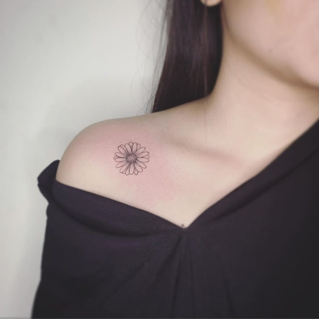 60 mini tatuagens femininas delicadas e elegantes para inspirar vocês!