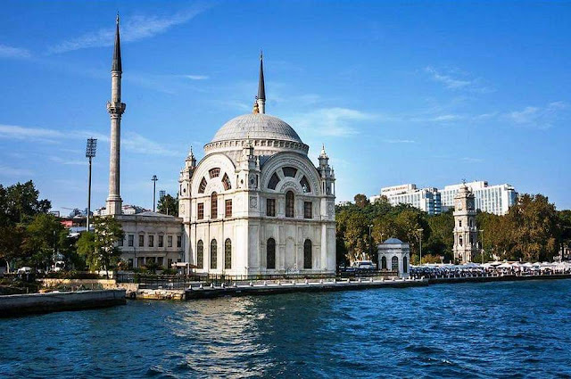 ما هي أشهر المعالم السياحية والتاريخية في اسطنبول؟!