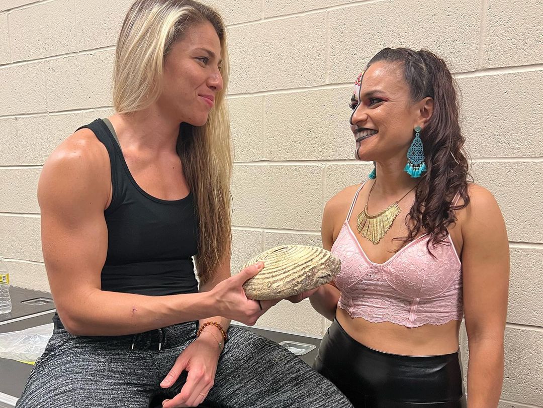 Thunder Rosa Breaks Bread With Marina Shafir After Controverisal Match