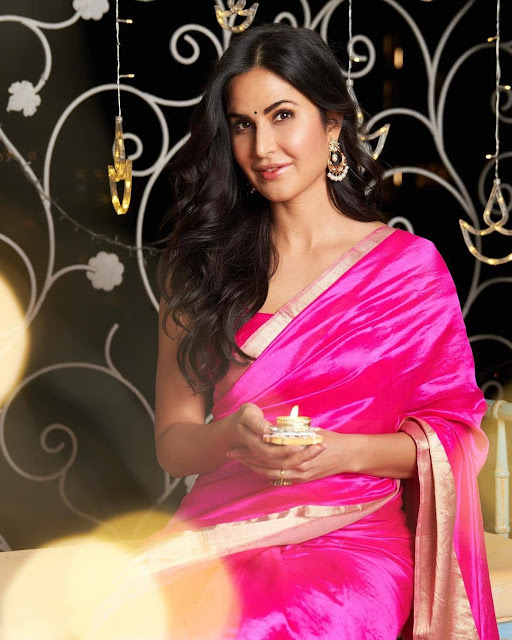Karina Kaif Wishes Happy Diwali. Karina Kaif in satin saree. Katrina Kaif in pink saree. saree. Katrina Kai