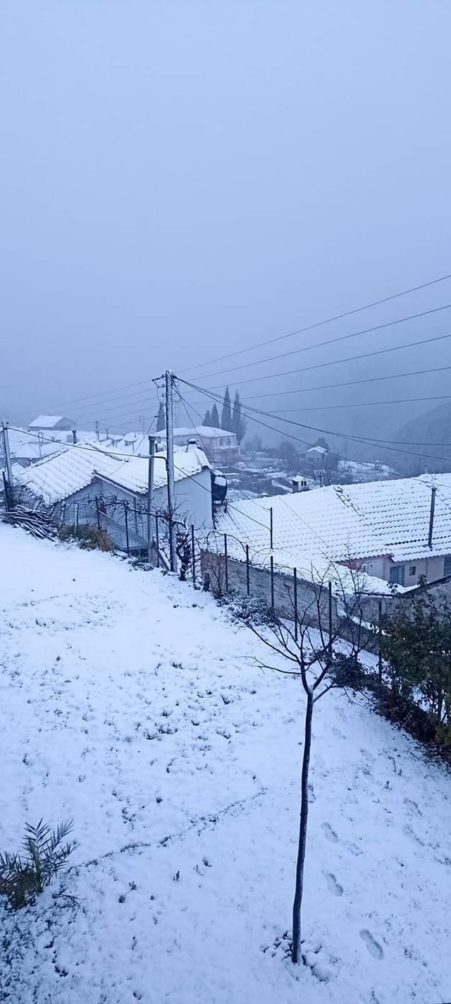 Στα λευκά η ορεινή Ξάνθη – Πτώση θερμοκρασίας και ισχυρές καταιγίδες