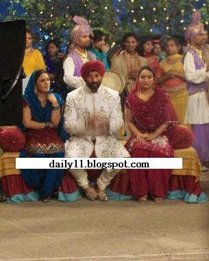 Sunny Deol Wedding Photo on Sunny Deol Wedding Scene In Yamla Pagla Deewana Jpg