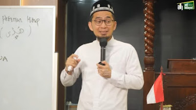 Cara Buktikan Iman Kepada Allah Menurut Ustaz Adi Hidayat