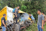 Tabrakan Truk dengan Puso di Tanjab Timur, Sopir Truk Diboyong ke RS.