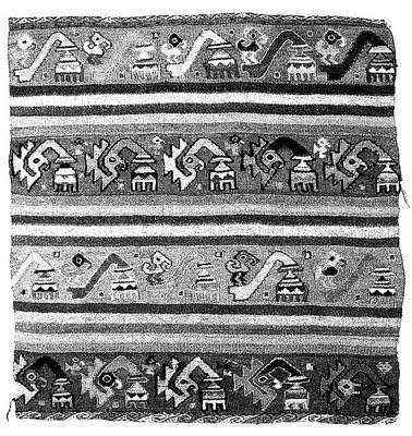 Foto en grises de Telas antiguas de la Cultura Chancay