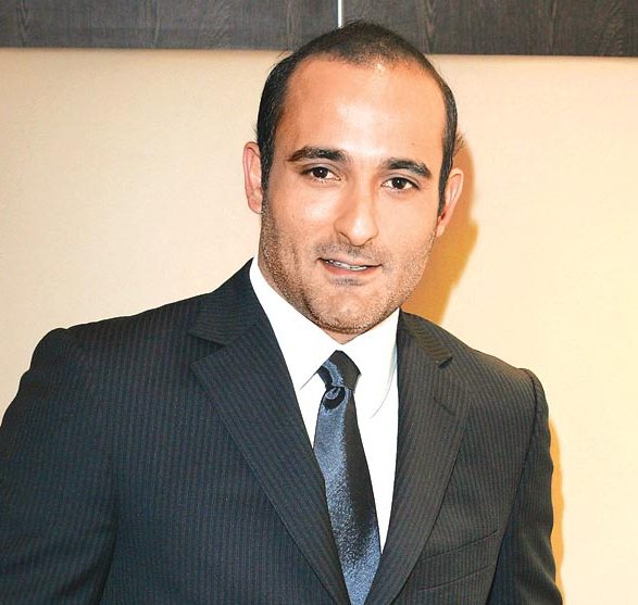 AKSHAYE KHANNA: SAYA TIDAK AKAN PERNAH MENIKAH!