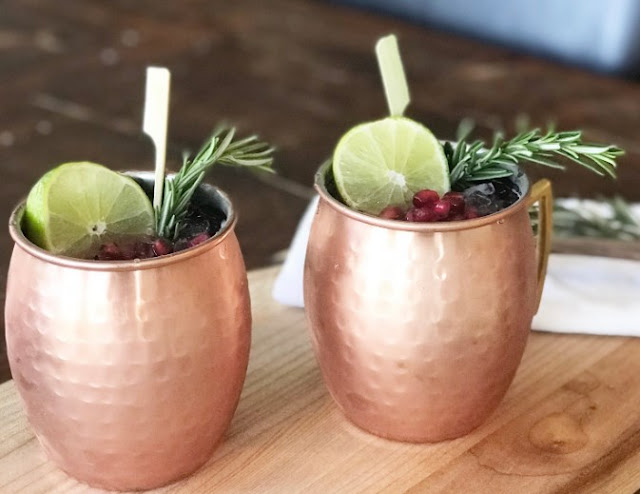 Pomegranate Irish Mule #drinks #cocktails