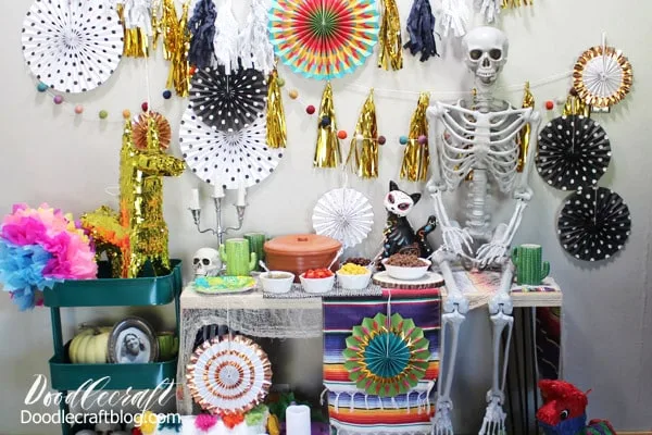 Día de Muertos Day of the Dead Party with Oriental Trading! Celebrate the memory of your ancestors with a fabulous Day of the Dead party! Everything from decor, storage and treats for your next event can be found at Oriental Trading.