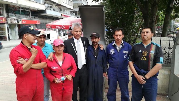 Alcaldía de Duitama entregó modernos módulos a lustrabotas de la plaza de los Libertadores