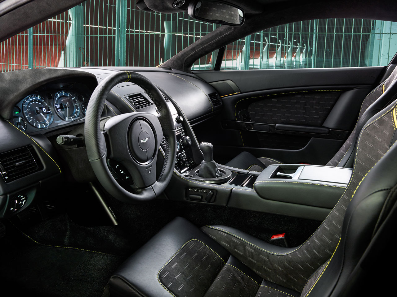 Aston Martin V8 Vantage N430 interior