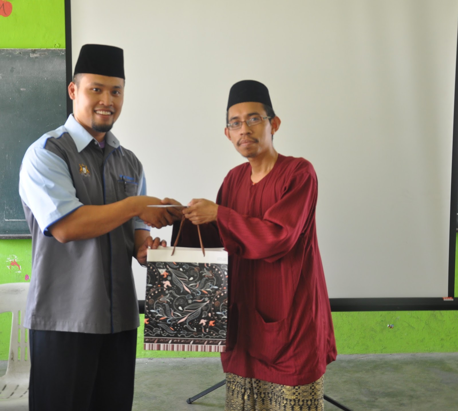 Soalan Peperiksaan Sekolah Agama Johor - Terengganu n