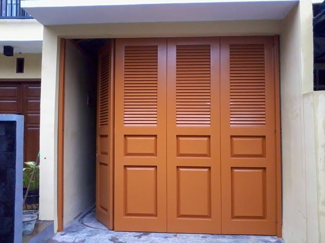 JUAL PINTU GARASI BESI RUMAH MINIMALIS HARGA PINTU GARASI 