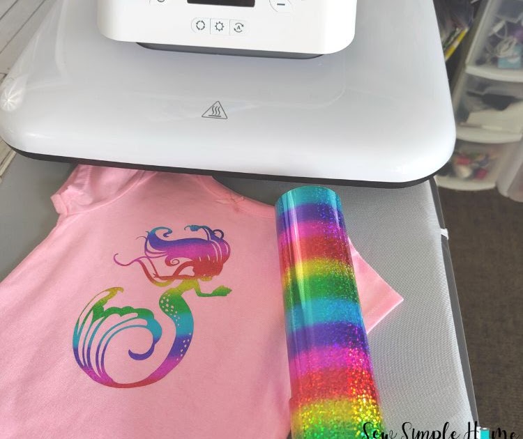 HTVRONT Mini Heat Press and Glitter Heat Transfer Vinyl REVIEW + How to  Make a Makeup bag 