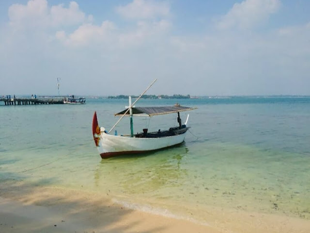 Pantai Pulau Panjang Jepara