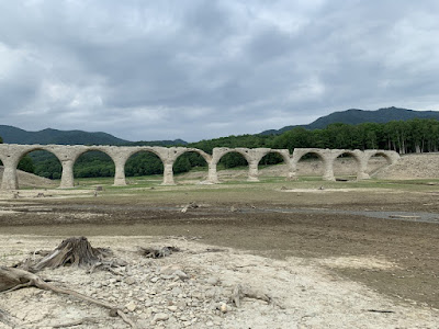 水に浸かっていないタウシュベツ川橋梁