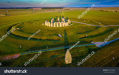 stonehenge-in-hindi