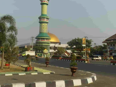 TRAVEL SURABAYA KENDAL