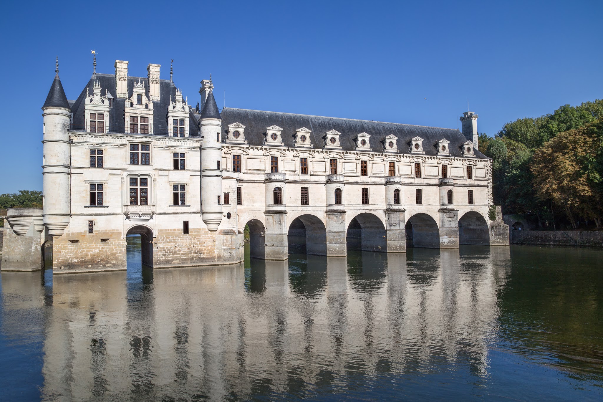 Le Château de Chenonceau & CHANEL Métiers d’Art 2020/21
