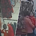 (Video) Wanita OKU umpan budak perempuan dengan patung sebelum menculiknya