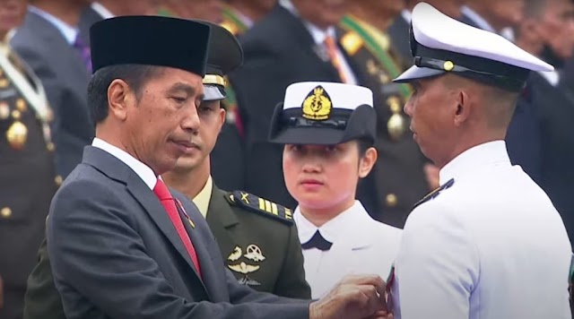 HUT ke-77 TNI, Presiden Anugerahkan Tanda Kehormatan Bagi Tiga Prajurit TNI