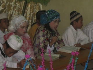 Prosesi Khataman Al Qur'an Siswa/i Kelas VI Tahun Pelajaran 2015/2016 Bagian 1