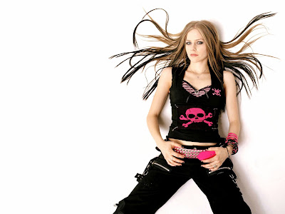 Avril Lavigne Normal Resolution HD Wallpaper 3