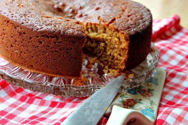 Cornish Honey Cake