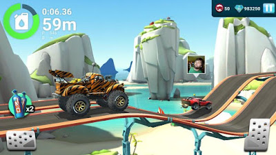 MMX Hill Dash 2 – Offroad Truck, Car & Bike Racing APK 