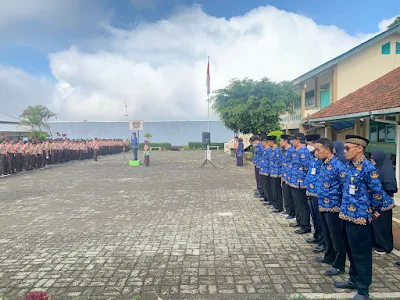 Upacara Hari Kesaktian Pancasila di SMP Negeri 3 Kalikajar