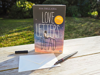 Love_letters_to_the_dead