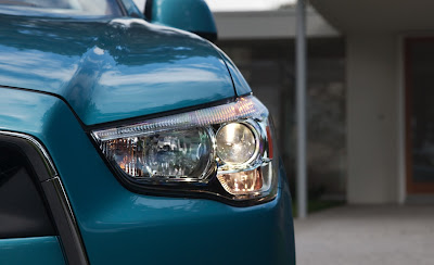 2011 Mitsubishi Outlander Sport Headlight