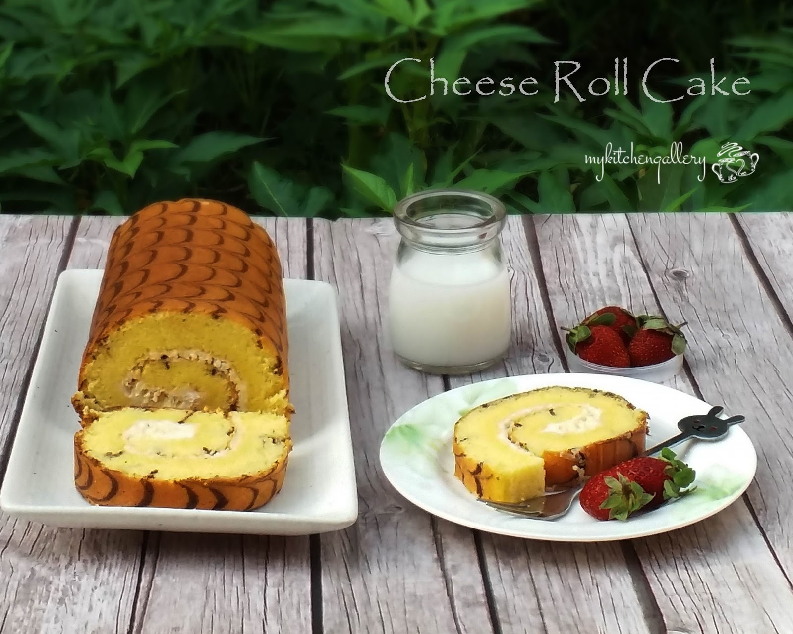 Lynn's Kitchen: Cheese roll cake (Bolu Gulung keju)