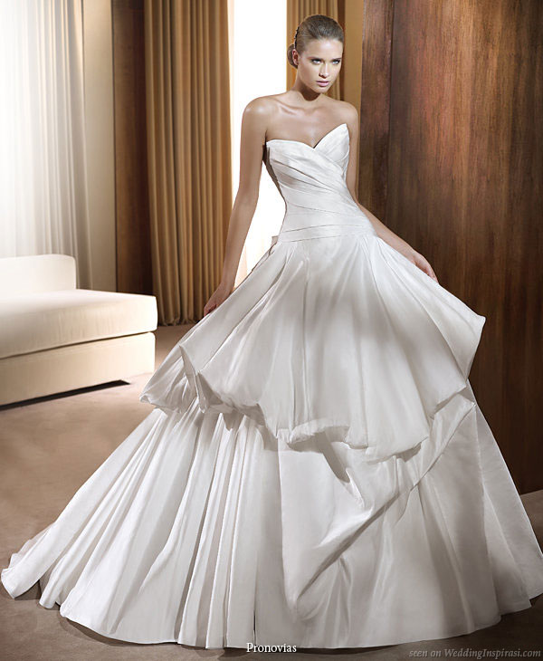  beautiful wedding dresses 2011 