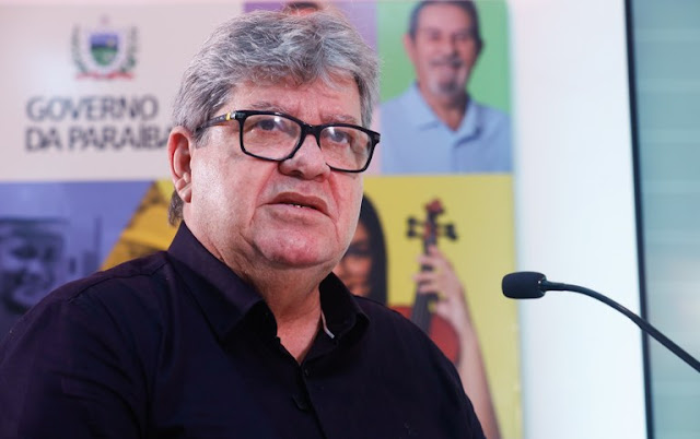 João Azevêdo anuncia convocação de mais de 820 aprovados no concurso da PBSaúde para o Hospital Edson Ramalho