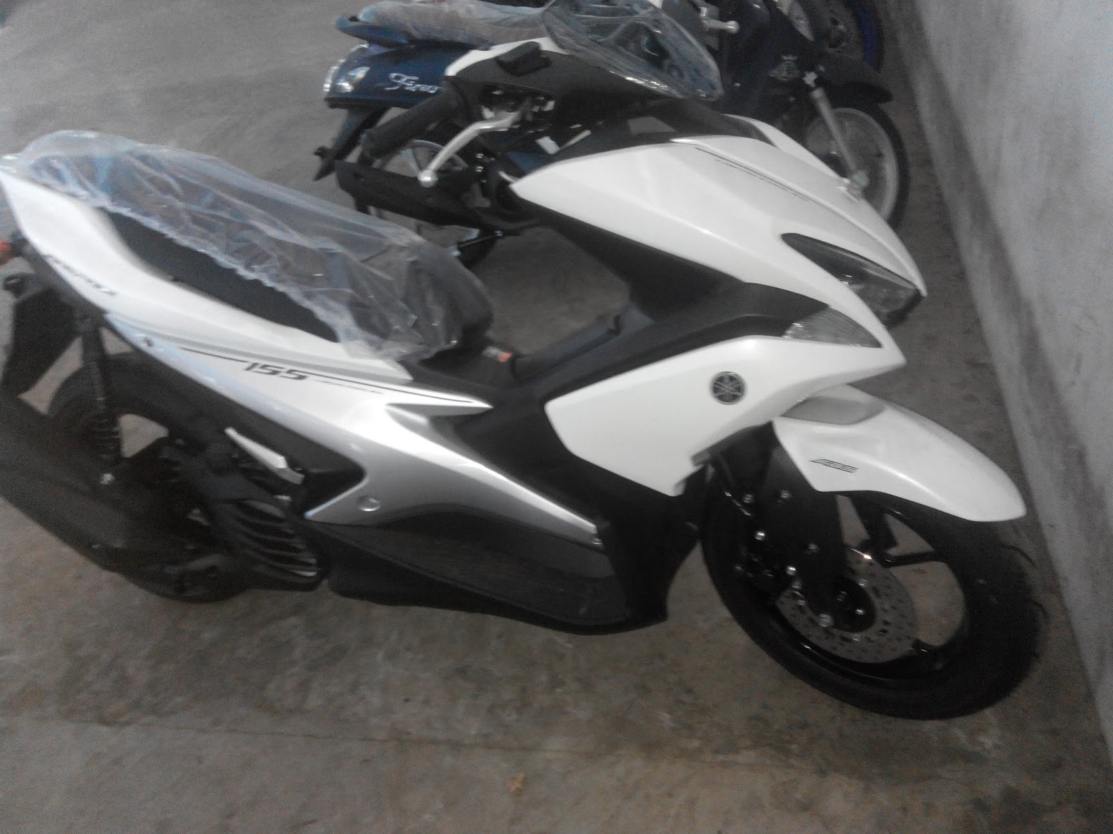 AEROX 155 VVA R VERSION S VERSION Daftar Harga Motor Yamaha