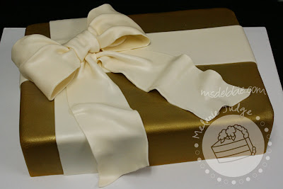 gold fondant gift cake ivory bow