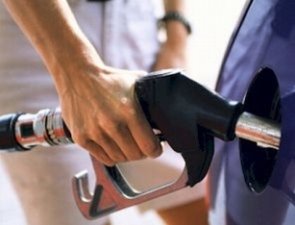 VUELVEN A BAJAR PRECIOS GASOLINAS Y GASOIL