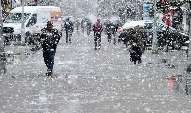 الثلوج قادمة.. الأرصاد الجوية تعلن عن ثلوج وأمطار قادمة في عدت مدن تركية
