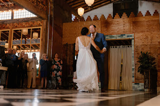 wedding dance at mt hood organic farms