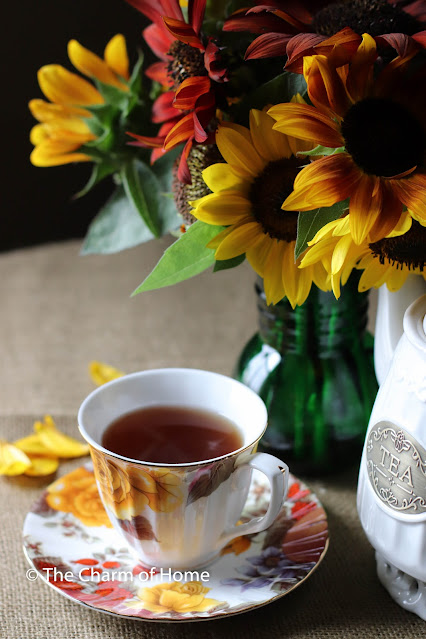 Cottage Garden: Sunflower Bouquet