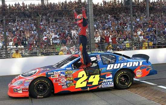 jeff gordon 2011 sponsor. jeff gordon car pics