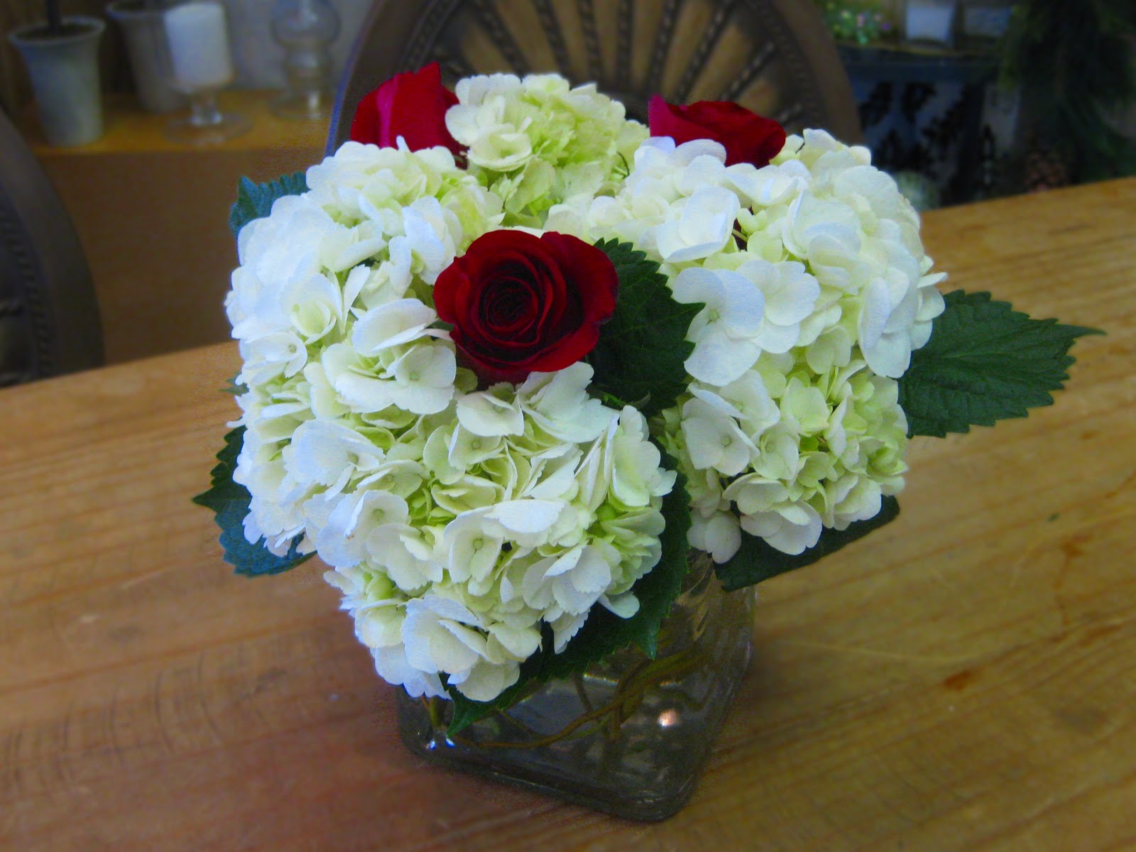  Flower Florists: Make it a White Christmas: White Hydrangea for $10
