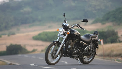 Royal Enfield Thunderbird 500 HD Images