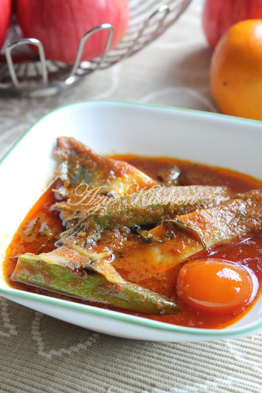 Masak Asam Pedas Ikan Bawal Putih - Azie Kitchen