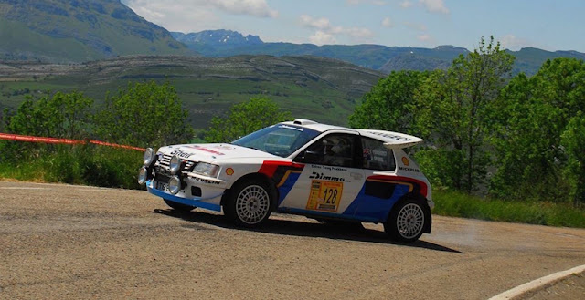 Peugeot 205 T16